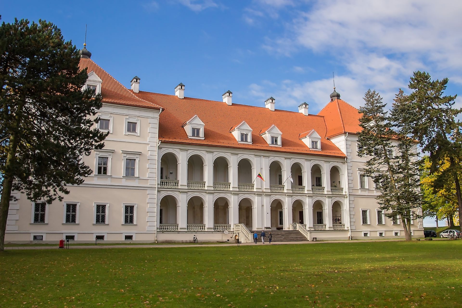 Radvilų Biržų pilies rezidenciniai rūmų nuotrauka